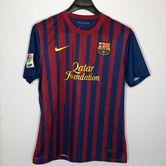barcelona dri fit shirt